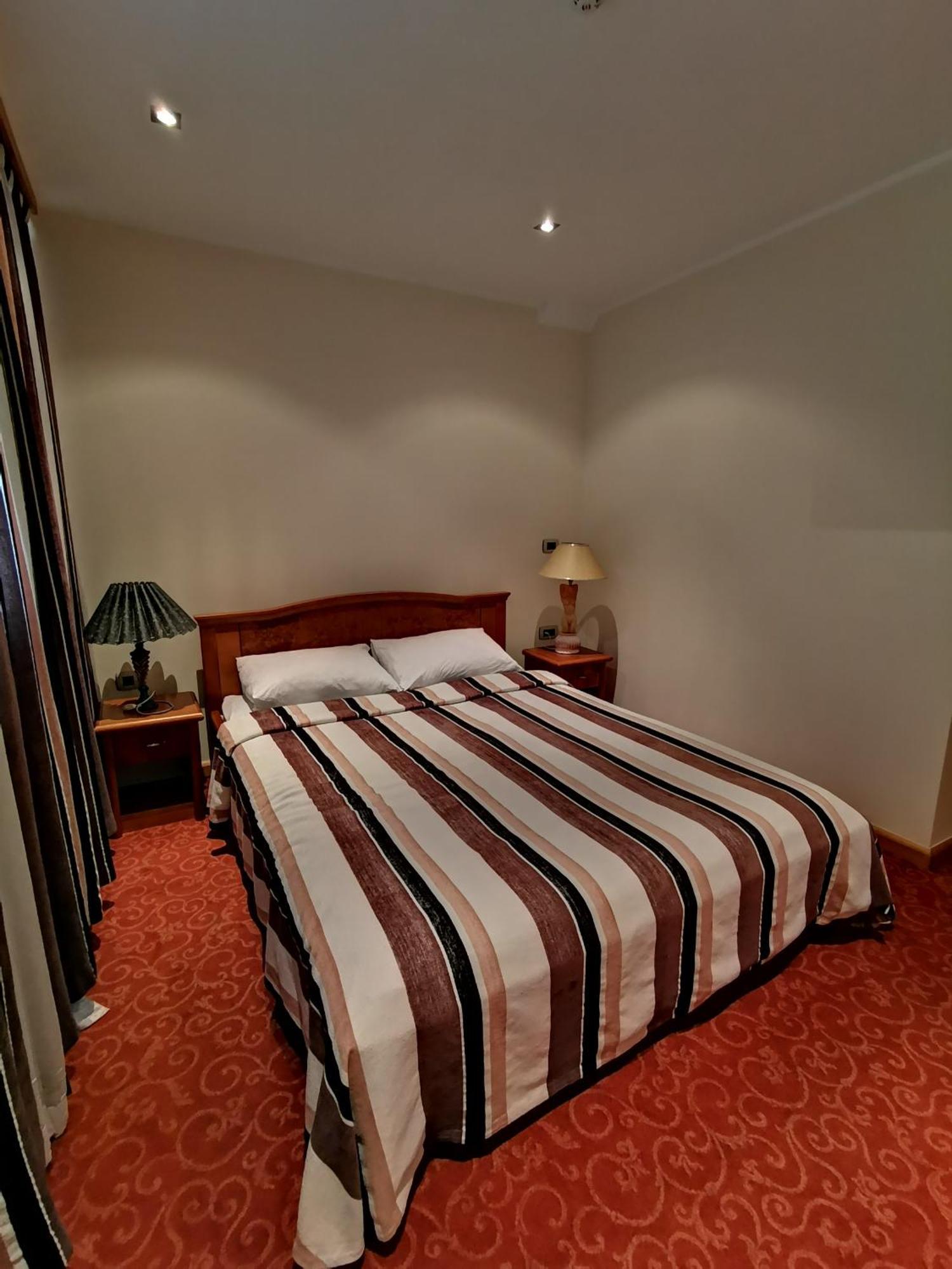 Mali Bambis Hotel Podgorica