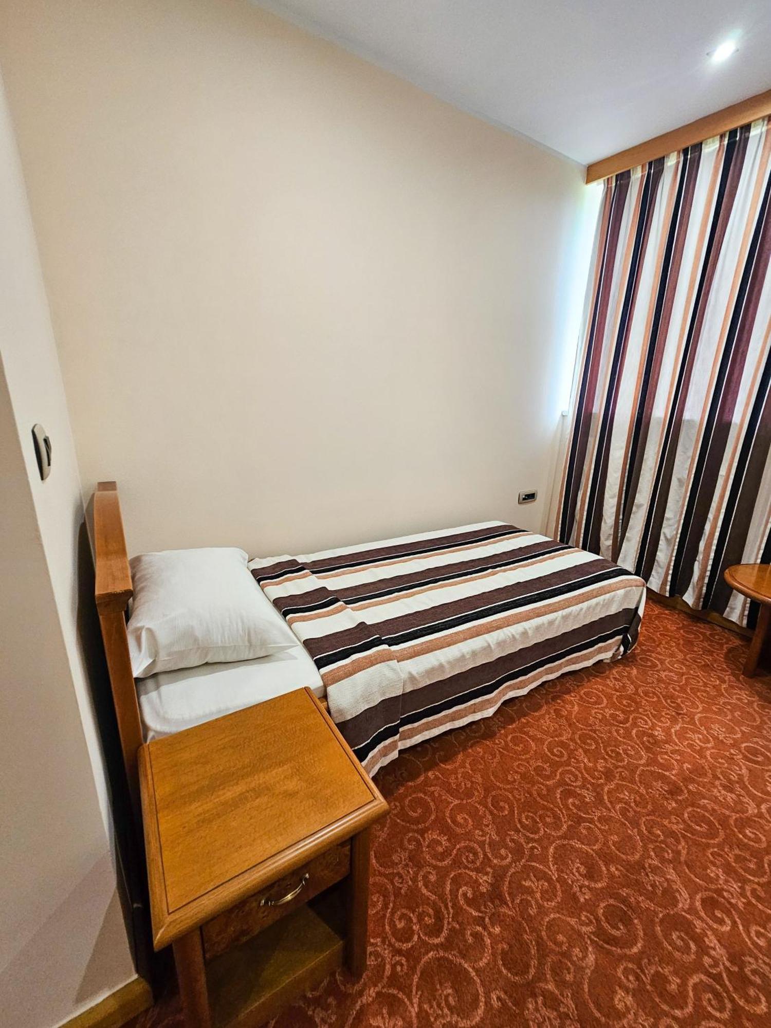 Hotel Mali Bambis