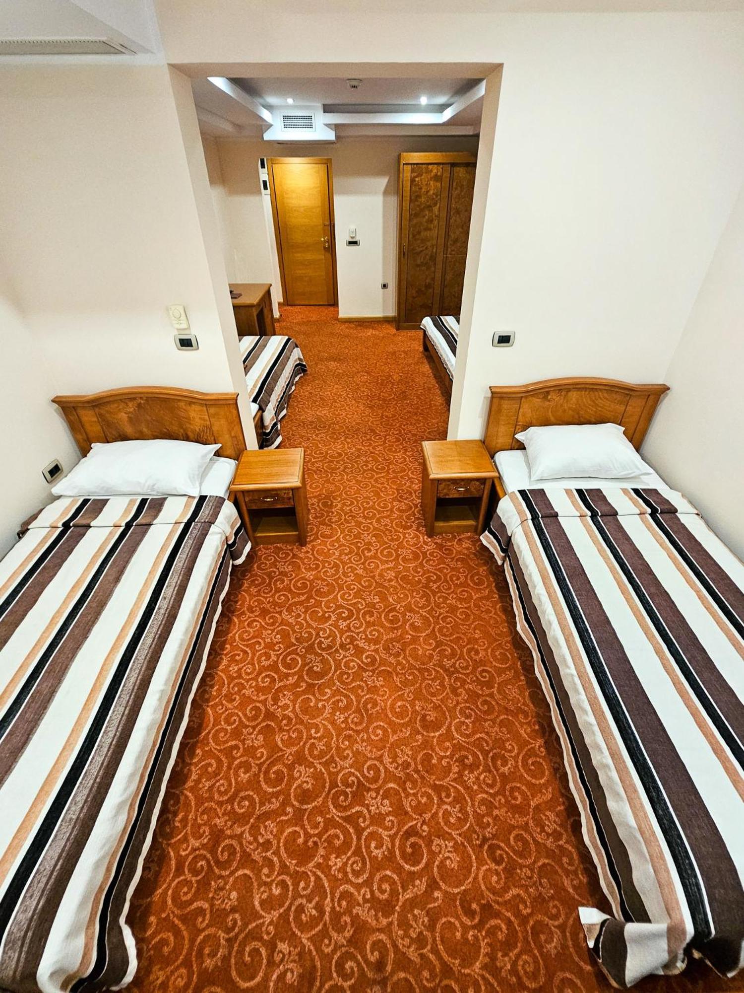 Hotel Mali Bambis 3*
